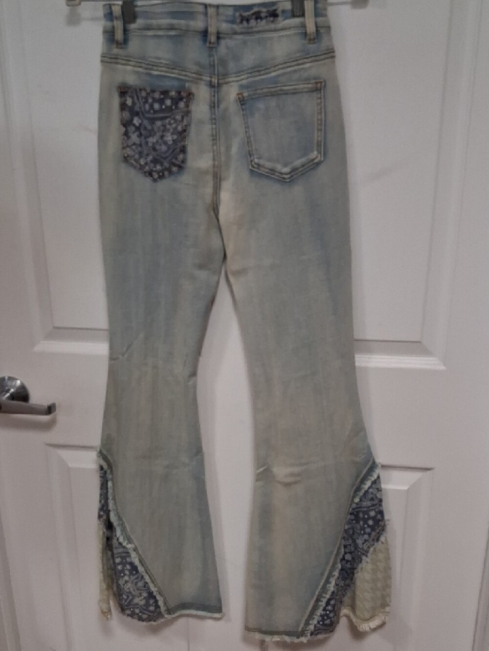 POL Stretch Denim Super Flares - Picture 7 of 9